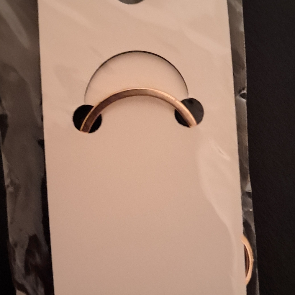 Mint Gold and Black Heart Charm Key Holder NWT - Picture 3 of 3